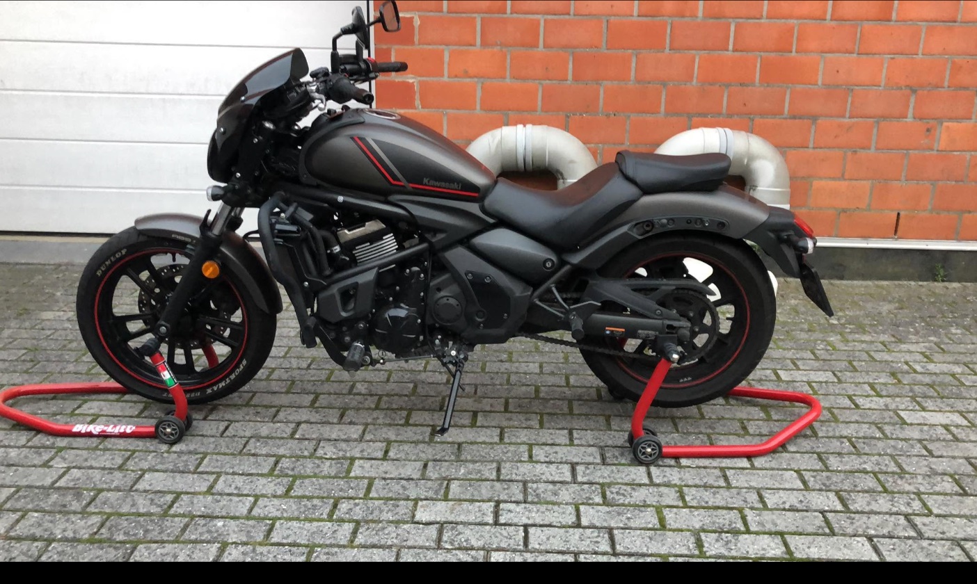 De Kawasaki-motor van Yuri